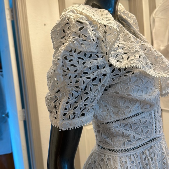 Self Portrait New dress - Picture 3 of 15